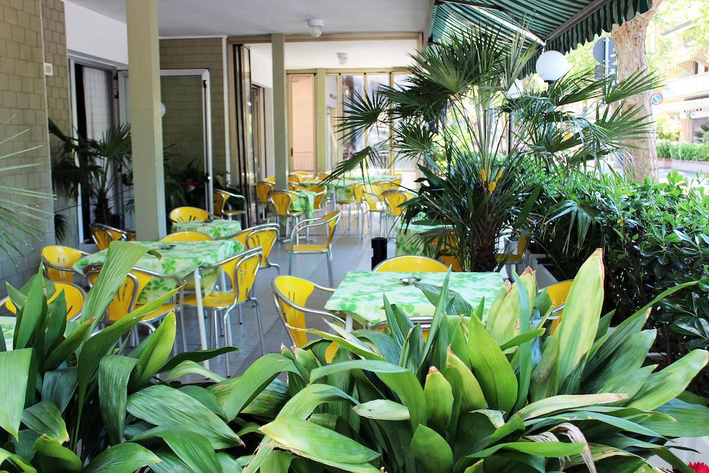 Hotel Leda Rimini Exterior foto
